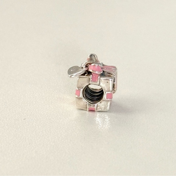 Pandora 925 Pink Enamel Wrapped With Love Gift Box Bow Ribbon Rare Bead Charm - Picture 3 of 6